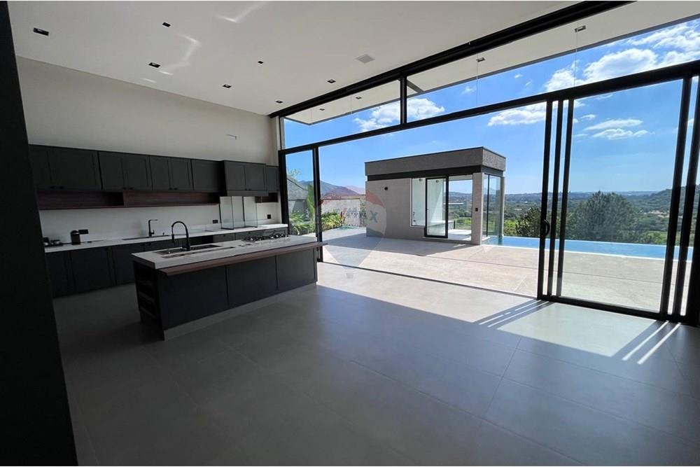 Casa de Condomínio - Alugar - Atibaia , São Paulo - 8181b274-8449-44f0-aaa4-0b6b544607d0.jpeg - 690921105-71