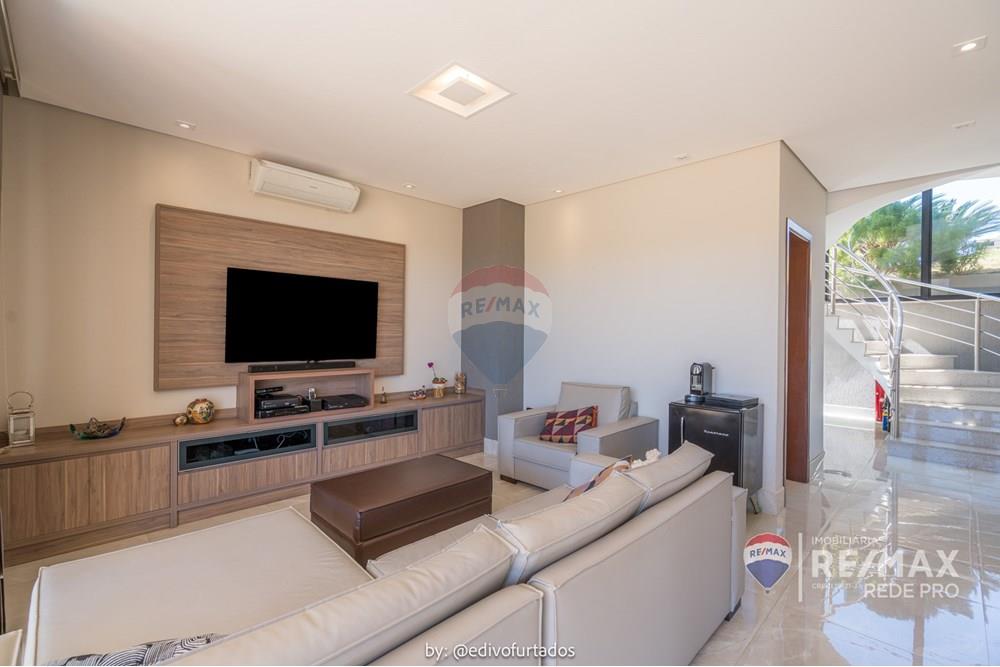 Casa - Venda - Vinhedo , São Paulo - EDI09794EDIVO FURTADO SILVA - RG98002306022 SSPCE - DEYSE MURATA - TOSCANA - REMAX REDE PRO - 690541036-129EDIVO FURTADO SILVA - - 690541036-129