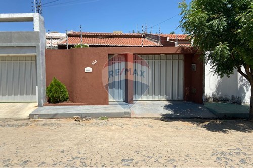Alugar-Casa-Rua Isaura Amaro , 104  - Bugi , Iguatu , Ceará , 63501040-720931002-381