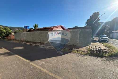 Venda-Casa-Rua Antonio Moraes dos Santos , 141  - Cohab , Barra do Garças , Mato Grosso , 78603759-722221023-44