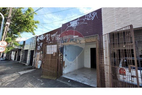 Venda-Casa-Avenida Francisco Sá , 4854  - hospital infantil e ao hospital Fernandes Távora  - Jacarecanga , Fortaleza , Ceará , 60335198-720971021-102