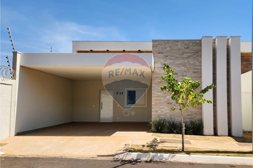 Venda-Casa de Condomínio-Avenida Ângelo Antônio Dall`Alba , 2169S  - Condomínio Residencial Primordiale  - Loteamento Parque dos Buritis , Lucas do Rio Verde , Mato Grosso , 78466130-722231009-7