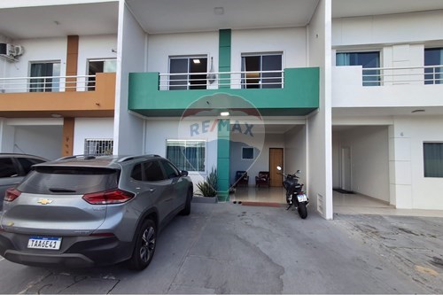 Venda-Casa-Rua Marquês de Caravelas , 145  - Próximo à Universidade Nilton Lins  - Flores , Manaus , Amazonas , 69058010-720791067-18