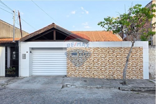 Venda-Casa-Rua: Edésio Silva , 1207  - Clinica Cuidar  - Liberdade , Campina Grande , Paraíba , 58414255-720291067-16