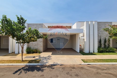 Venda-Casa de Condomínio-Avenida Ângelo Antônio Dall`Alba , 2169S  - Condomínio Residencial Primordiale  - Loteamento Parque dos Buritis , Lucas do Rio Verde , Mato Grosso , 78466130-722231009-5