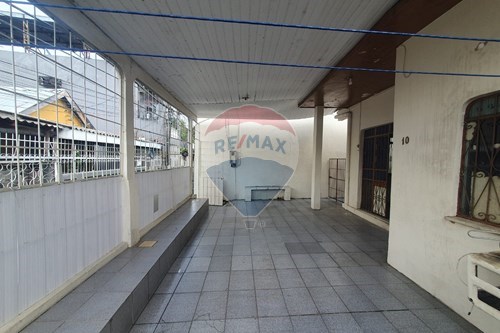 Venda-Casa de Vila-Avenida Ramos Ferreira , 77  - Praça 14 de Janeiro , Manaus , Amazonas , 69020377-720791017-48