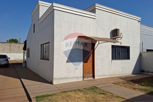Venda-Casa-Rua Santo Antônio , 1122  - Parque São Jorge , Rondonópolis , Mato Grosso , 78730820-720771030-4