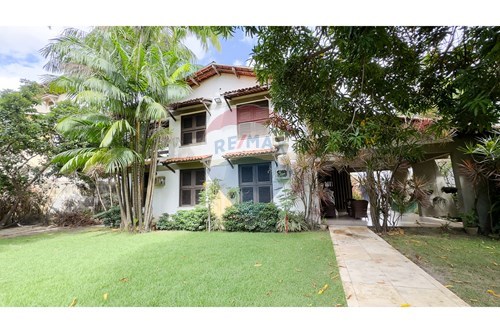 Venda-Casa-Rua Vicente Lopes , 285  - Super Portugal da Av. José Leon  - Cidade dos Funcionários , Fortaleza , Ceará , 60813803-721621014-143