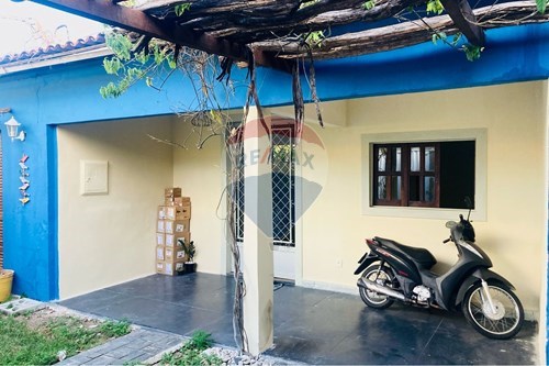 Venda-Casa-Rua Professora Maria do Carmo Montenegro , 71  - Próximo a Academia ES-FIT  - Bodocongó , Campina Grande , Paraíba , 58430150-720291014-91