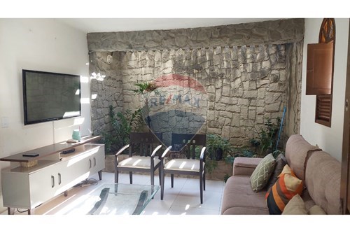 Venda-Casa-Rua Rio Guaíba , 7953  - Pitimbú , Natal , Rio Grande do Norte , 59068260-720891155-300