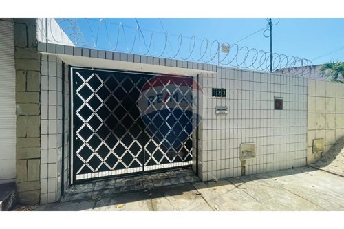 Venda-Casa-Rua B Cj dos Bandeirantes , 123  - Proximo ao Colégio Conêgo  - Messejana , Fortaleza , Ceará , 60840385-721621014-61