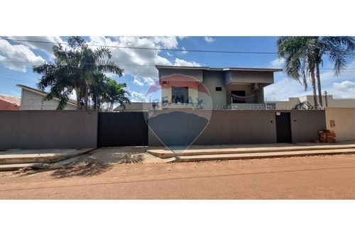 Venda-Sobrado-Santa luzia II , Confresa , Mato Grosso , 78652000-720641029-37