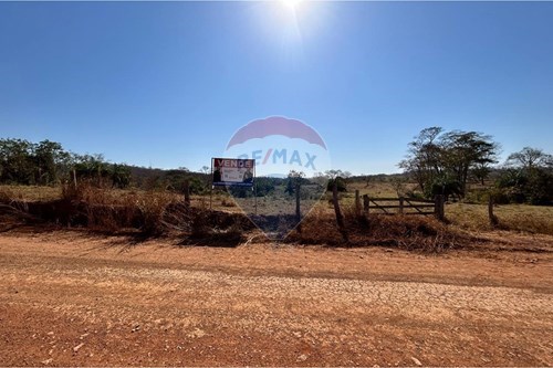 Venda-Fazenda-São José do Povo , São José do Povo , Mato Grosso , 78700000-720561029-219