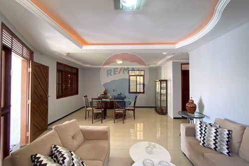 Venda-Duplex-Rua Angico , 56  - Próximo da av. Abel Cabral  - Nova Parnamirim , Parnamirim , Rio Grande do Norte , 59152060-720811053-19