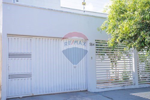 Venda-Casa-Rua João Gomes do Nascimento , 584  - Rondonópolis , Rondonópolis , Mato Grosso , 78730844-721981063-2