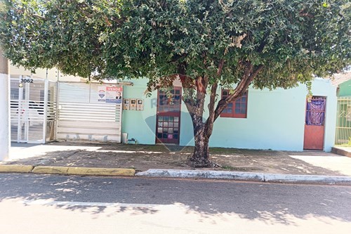 Venda-Casa-Avenida Deputado Emanuel Pinheiro , 1172  - Vila Operária , Rondonópolis , Mato Grosso , 78720598-720771030-83