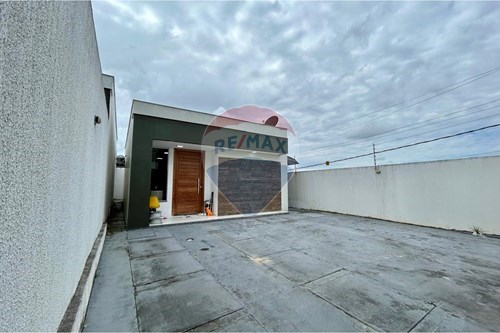 Venda-Casa-Rua Jacupiranga , 4  - Núcleo 15  - Novo Aleixo , Manaus , Amazonas , 69098056-720661008-116