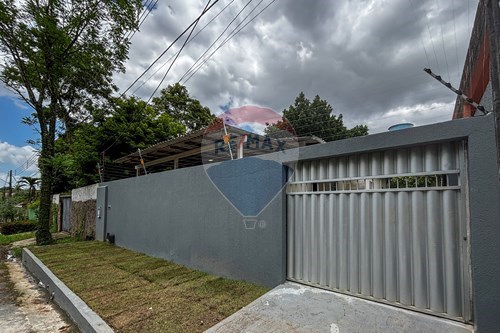 Venda-Casa-Rua Francisca Júlia , 15  - QD A7 LT 15, JD VERSALLES  - Planalto – Campos Elíseos , Manaus , Amazonas , 69044540-722101023-2