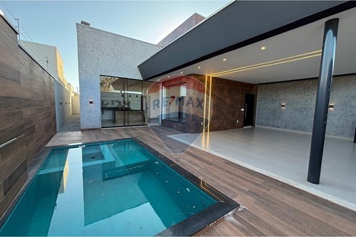 Venda-Casa-Rua 3 , s/n  - Toledo , Barra do Garças , Mato Grosso , 78600-404-722221029-19