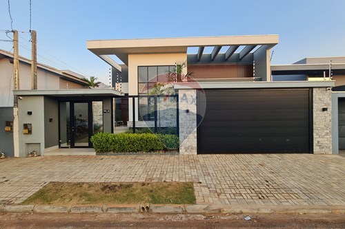 Venda-Casa-Rua dos Fícus , 835W  - Bandeirantes , Lucas do Rio Verde , Mato Grosso , 78460574-722231009-9