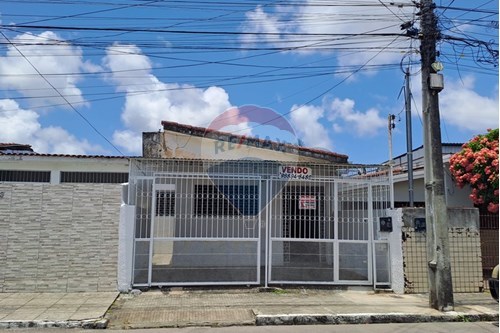 Venda-Casa-Av. Doze de Outubro , 479  - Próximo à Feira de Jaguaribe  - Jaguaribe , João Pessoa , Paraíba , 58015-330-722011027-23