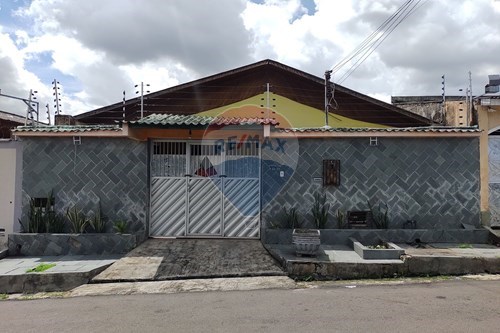 Venda-Casa-Rua Pancrácio Nobre , 22  - Planalto , Manaus , Amazonas , 69044240-720401037-10