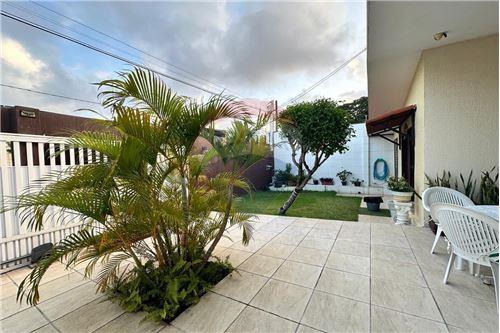 Venda-Casa-R. Praia de Cabedelo , 2178  - conjunto ponta negra  - Ponta Negra , Natal , Rio Grande do Norte , 59094-240-720891068-75