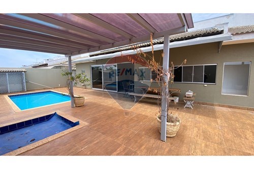 Venda-Casa-Lagoa Quente , Caldas Novas , Goiás , 75692475-722251002-3