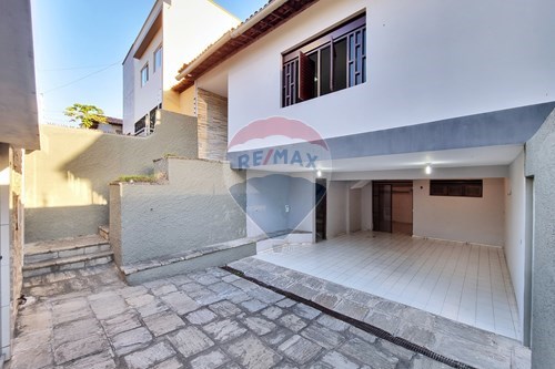 Venda-Casa-Rua Marechal Deodoro Fonseca , N° 791  - Otorrinos Santa Clara  - Prata , Campina Grande , Paraíba , 58400-492-720291080-3