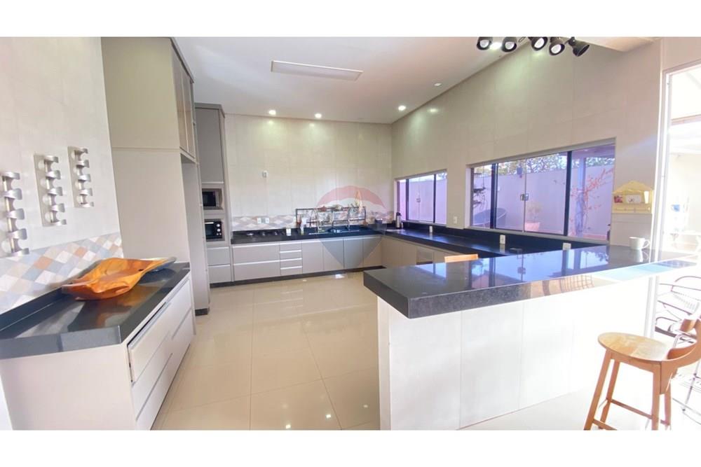 Casa - Venda - Caldas Novas , Goiás - WhatsApp Image 2025-10-16 at 09.29.28.jpeg - 722251021-3