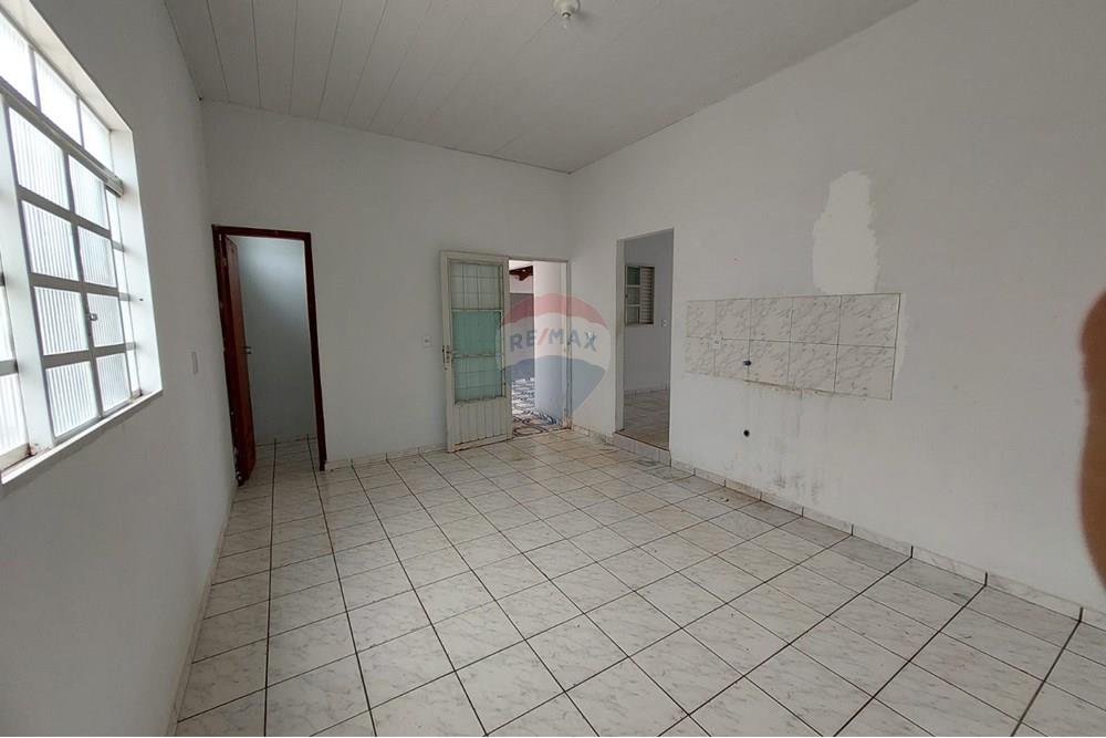 Casa - Venda - Água Boa , Mato Grosso - WhatsApp Image 2025-03-05 at 11.41.03.jpeg - 722211004-13