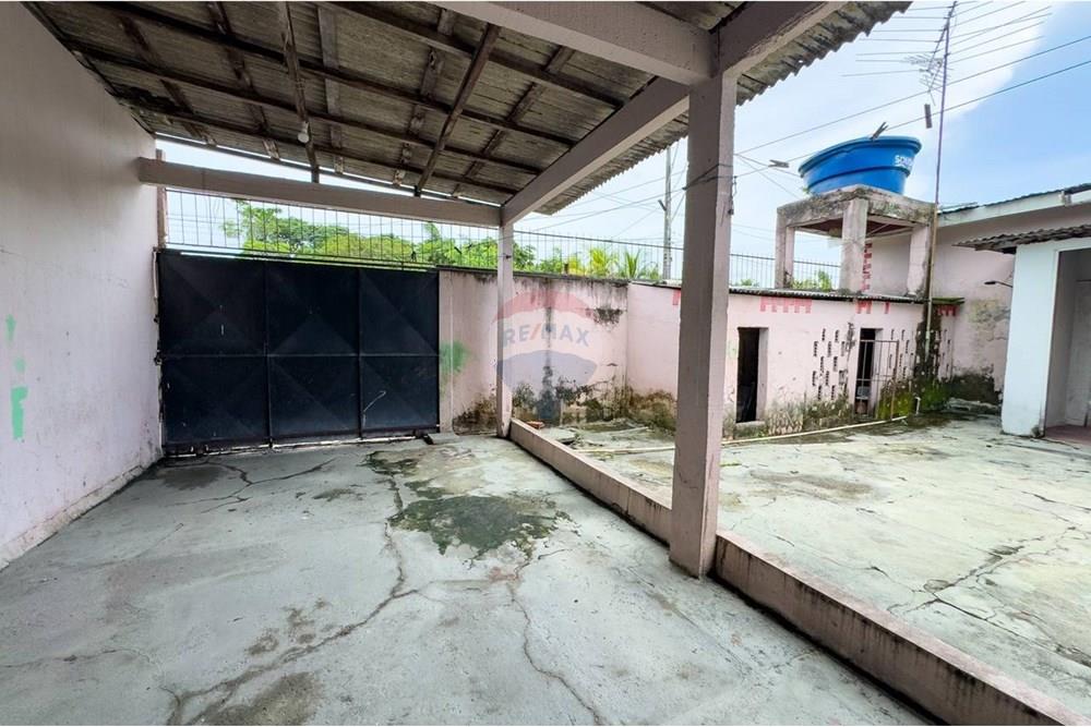 Casa - Venda - Manaus , Amazonas - photo_5098330999208652617_y.jpg - Garagem - 722051013-15