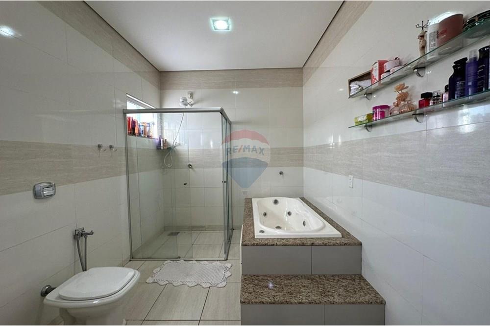 Sobrado - Venda - Araguaína , Tocantins - WhatsApp Image 2024-08-09 at 10.40.23 (1).jpeg - 720991046-15