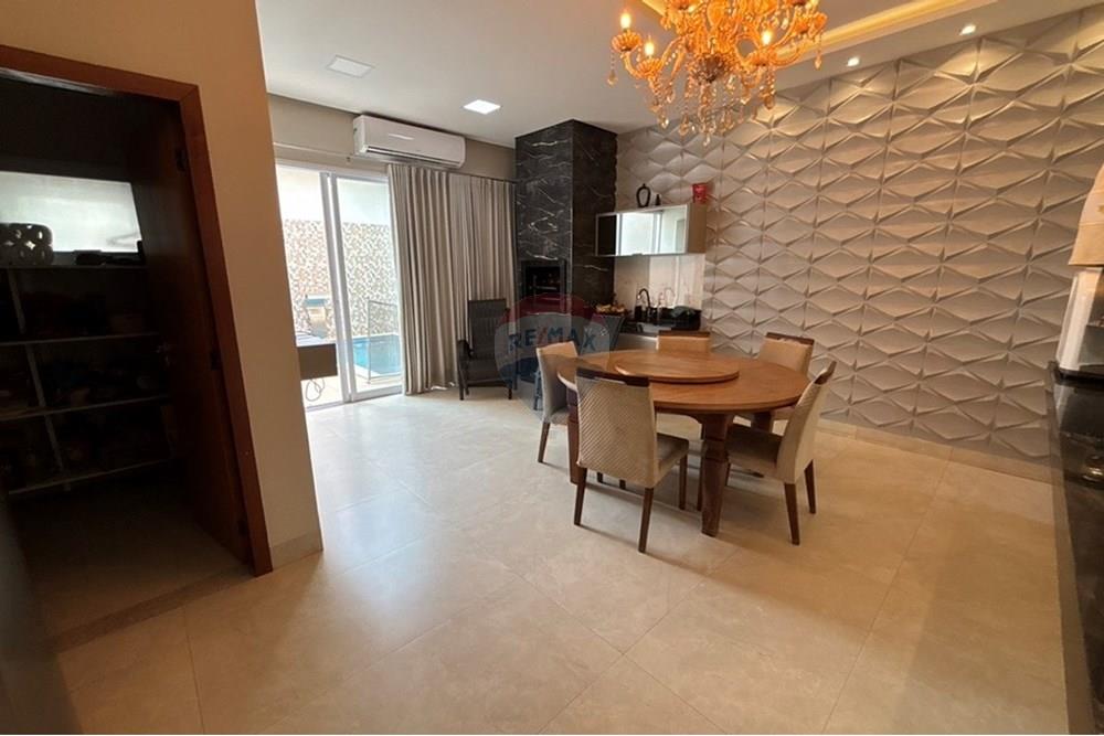 Casa - Venda - Barra do Garças , Mato Grosso - DA12C4A1-B5AC-49E6-9073-0289128558E2_1_105_c.jpeg - 722221051-7