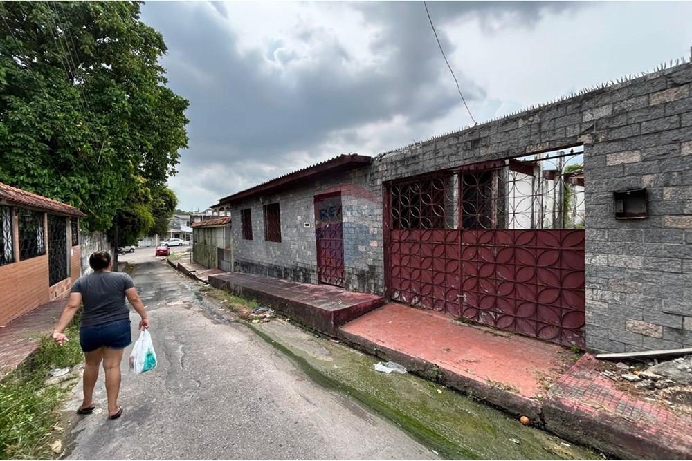 Casa - Venda - Manaus , Amazonas - Imagem do WhatsApp de 2025-08-19 à(s) 13.03.52_15a275bf.jpg - Fachada - 720661014-258