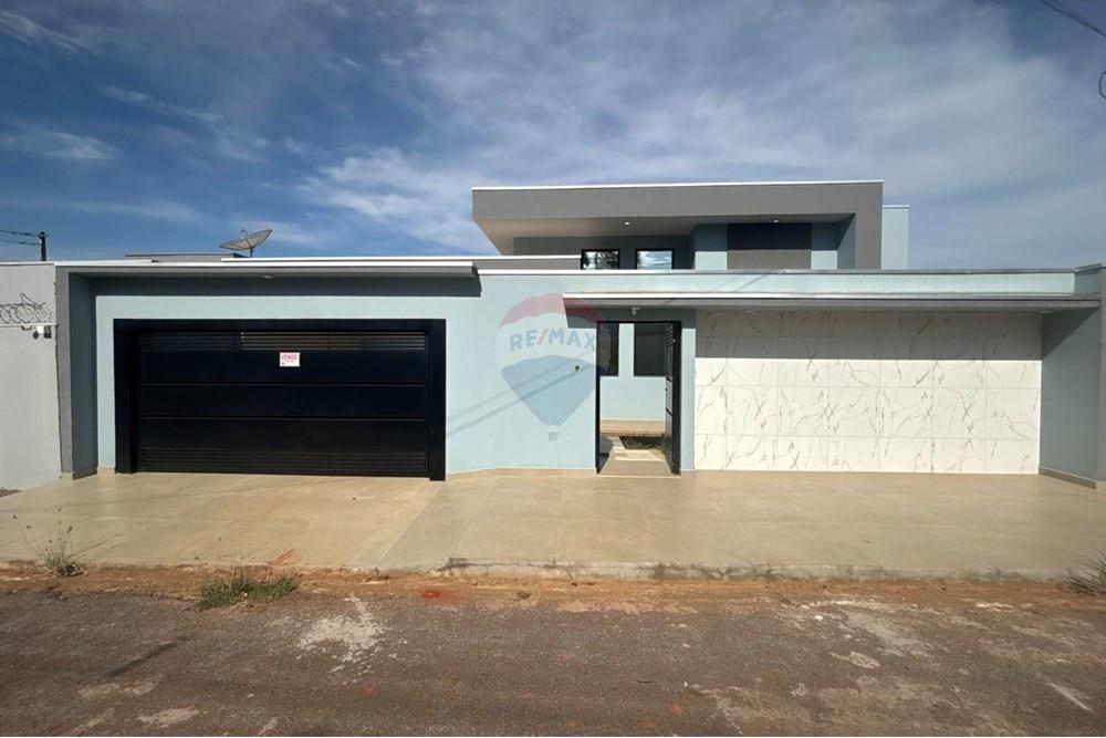 Casa - Venda - Barra do Garças , Mato Grosso - FOTO 01.jpeg - 722221037-1