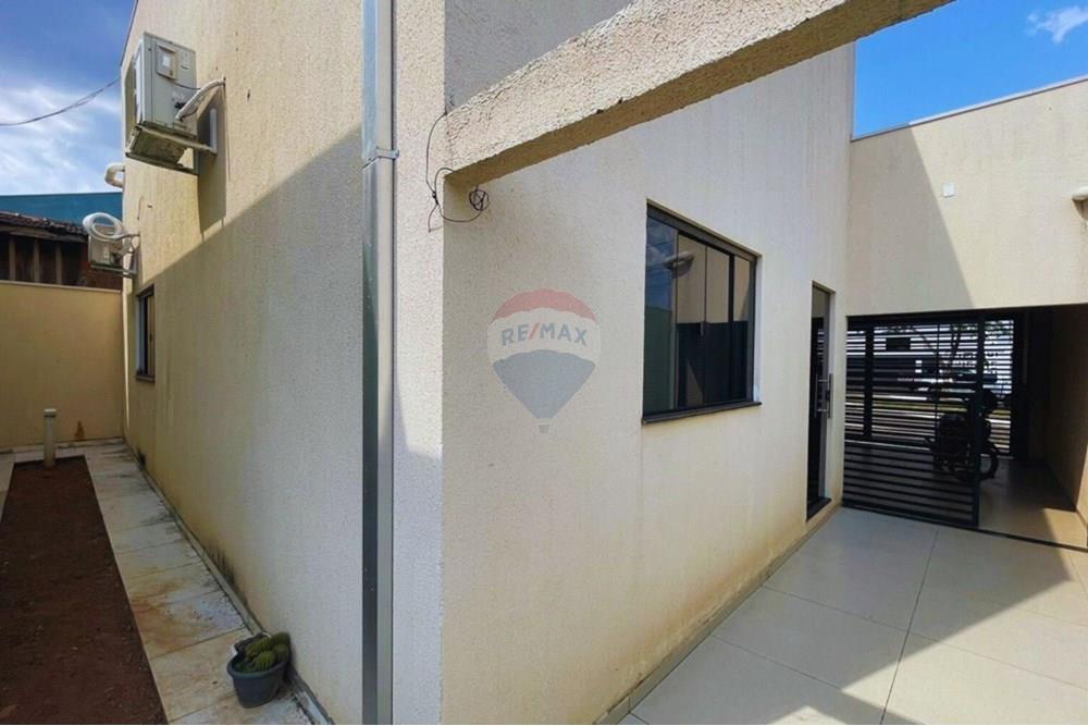 Ponto Comercial/ Loja - Venda - Cacoal , Rondônia - photo_5066741360127749725_y.jpg - Corredor - 722311018-1