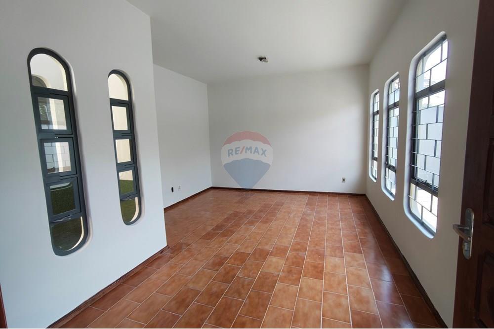 Casa - Venda - Rondonópolis , Mato Grosso - 03.jpg - 722261012-8