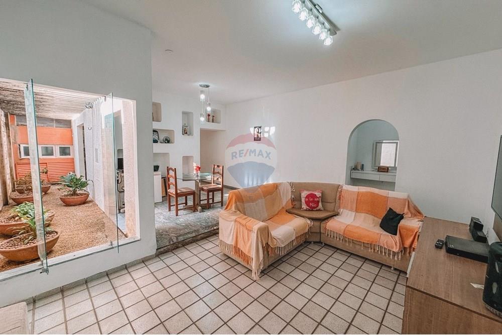 Casa - Venda - Natal , Rio Grande do Norte - 8f1ddcda-0ab0-4ed3-897f-96ab1879bed3.jpg - Sala em L - 720891010-47