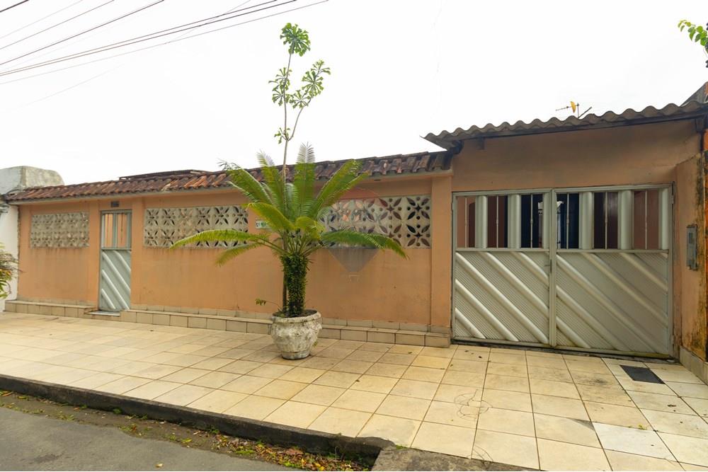 Casa - Venda - Manaus , Amazonas - 1 Fachada externa IMG_9350.jpg - 720791002-35