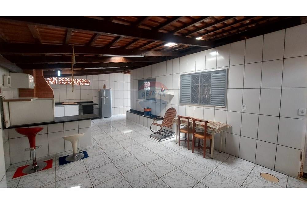 Chalé - Venda - Caldas Novas , Goiás - WhatsApp Image 2025-10-27 at 14.31.23.jpeg - 722251024-4