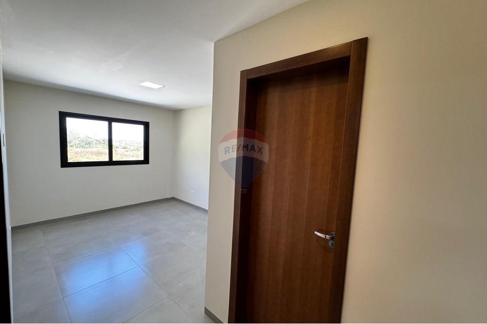 Sobrado - Venda - Cacoal , Rondônia - 8650e54c-5ce9-44df-8d23-b4f0e9ca352f.jpg - 721971007-130