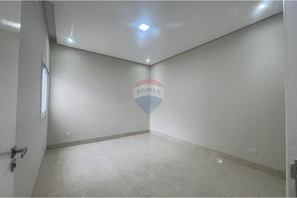 Casa - Venda - Cacoal , Rondônia - PHOTO-2025-10-20-11-09-00 2.jpg - 722311011-17