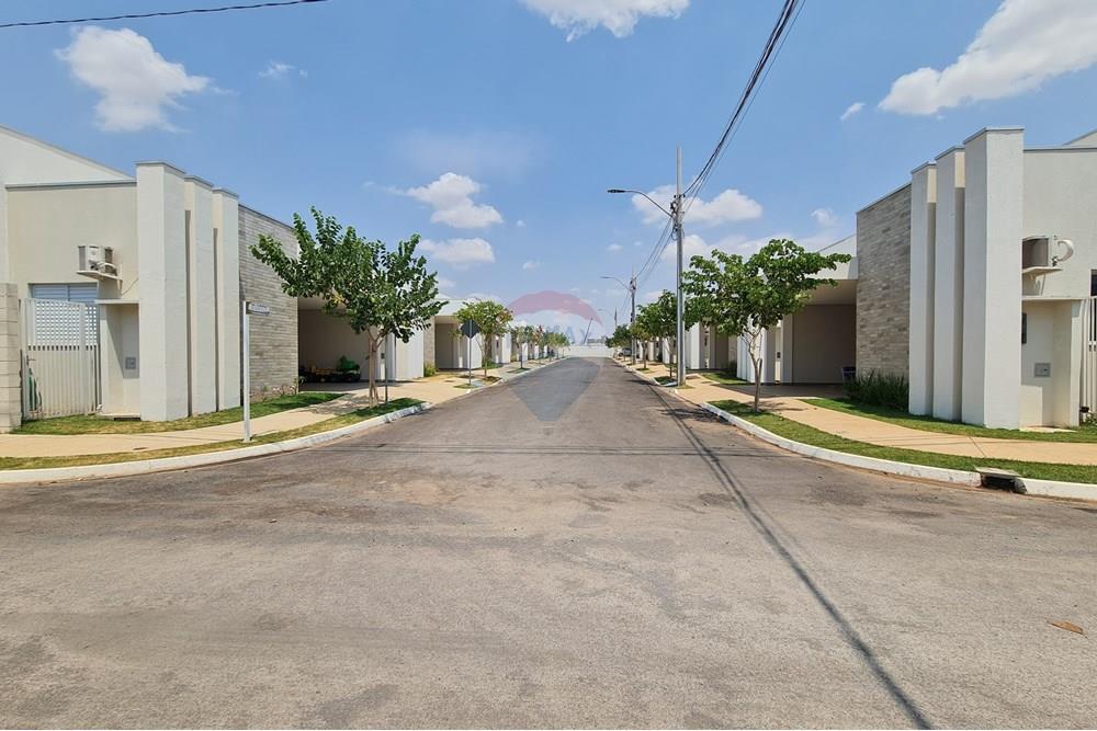 Casa de Condomínio - Alugar - Lucas do Rio Verde , Mato Grosso - (20).jpg - Jardim Externo - 722231009-15