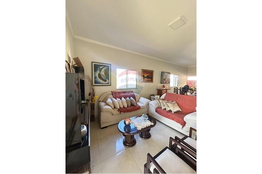 Casa - Venda - Caldas Novas , Goiás - WhatsApp Image 2025-05-19 at 09.25.36.jpeg - 722251002-37