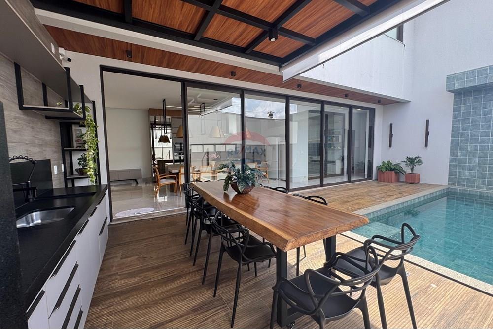 Sobrado - Venda - Araguaína , Tocantins - WhatsApp Image 2025-05-20 at 15.01.52.jpeg - 722171003-103