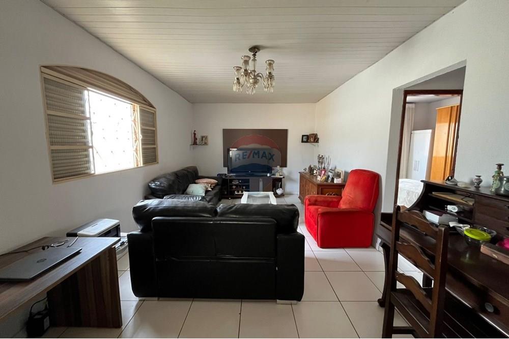 Casa - Venda - Goiânia , Goiás - Imagem do WhatsApp de 2025-10-16 à(s) 13.23.03_e549d193.jpg - 722271011-23