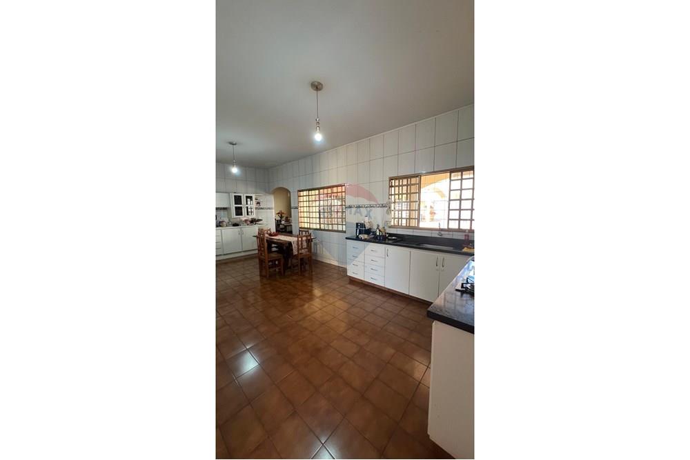 Casa - Venda - Rio Verde , Goiás - WhatsApp Image 2025-09-15 at 08.47.53 (3) - Copia.jpeg - 722371023-1