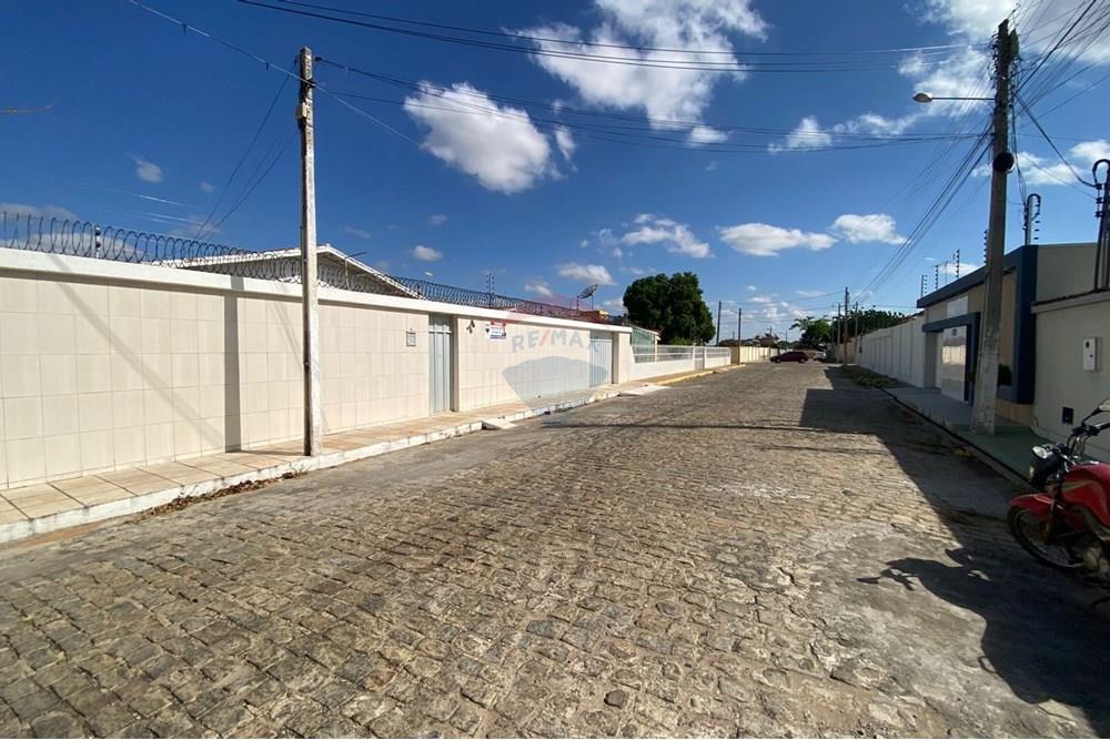 Casa - Venda - Iguatu , Ceará - WhatsApp Image 2025-10-02 at 09.26.22 (1).jpeg - 720931002-378