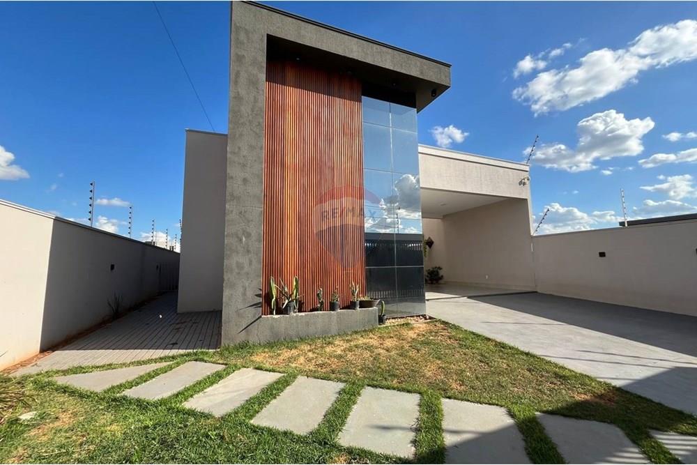 Casa - Venda - Sinop , Mato Grosso - photo_2025-06-02_22-31-42.jpg - 721561028-36